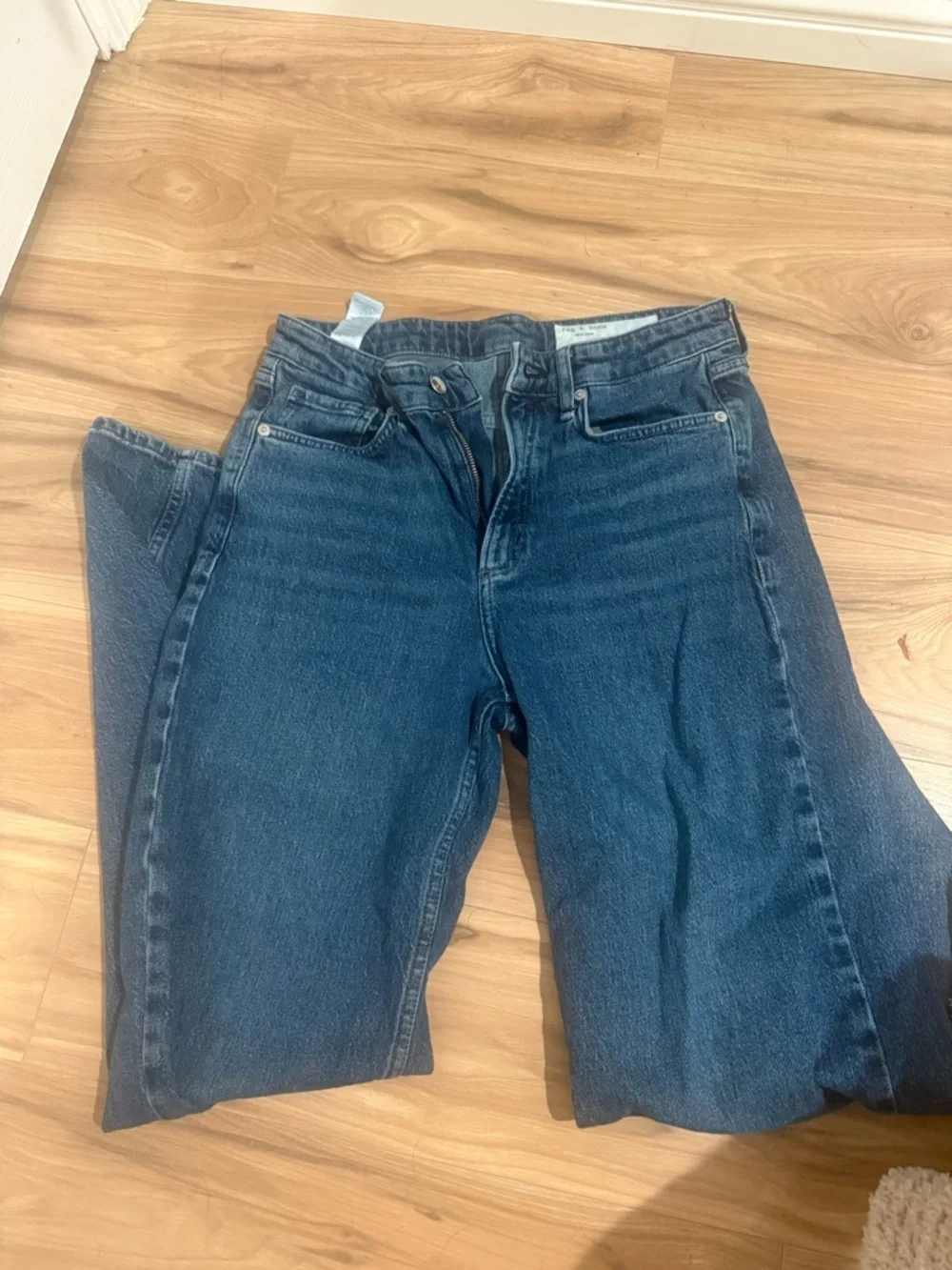 rag & bone Jeans - Picture 4 of 4
